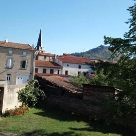 Chez Fabienne T1, khách sạn ở Le Breuil-sur-Couze