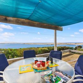 Taste Of Paradise with WiFi!- Mangawhai Heads Home