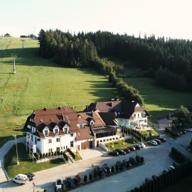 Spytkowice में, होटल Hotel Kompleks Beskid z basenem i stokiem narciarskim - blisko Babiej Góry