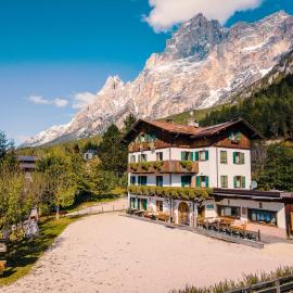 Locanda Montana, hotel in San Vito di Cadore