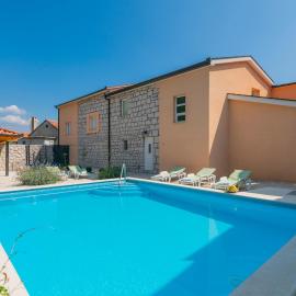 Villa Ita