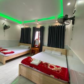 Hoang Anh Hotel, hotel a Dĩ An