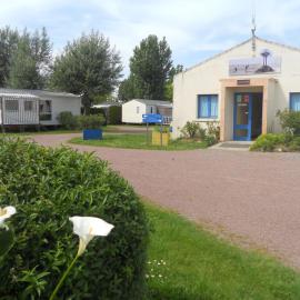 Camping de la Rive, hotel in Notre-Dame-de-Monts