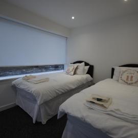 Loch Lomond Riverside Apartment, готель у місті Дрімен