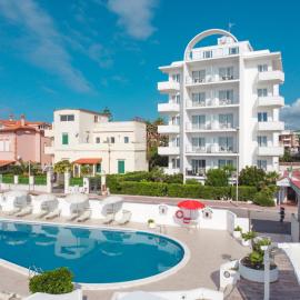 Viesnīca Hotel Cavalluccio Marino pilsētā Santa Marinella