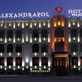 Alexandrapol Palace Hotel、ギュムリのホテル