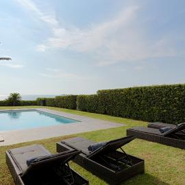 Luxurious Beachfront Villa Maira – hotel w mieście Aghia Marina