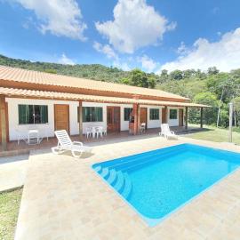 Sítio privativo com piscina