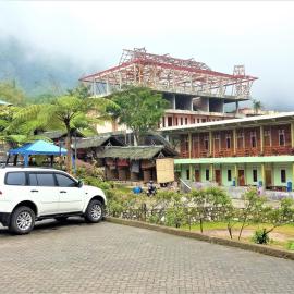 Penginapan Puncak DP, hotel en Berastagi