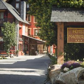 Mauberme Mountain Boutique Hotel, hotel a Salardú