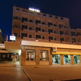 Hotel Mediterraneo, hotel din Civitavecchia