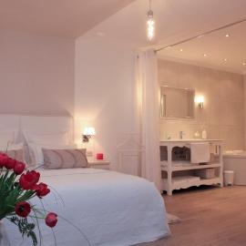 Au Coeur Des Hôtes, hotel in Steenvoorde