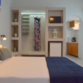 Tsakonas Plakes Studios, Hotel in Plaka Milos
