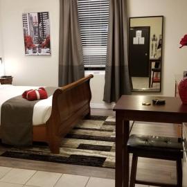 Cozy Studio #14, By Amazing Property Rentals, Hotel in Gatineau