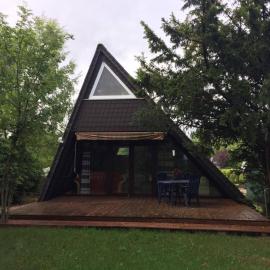 Familienfreundliches-Ferienhaus-mit-Waldrand-Lage, Hotel in Blankenheim