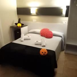 Hostal Termes: Sitges'te bir otel