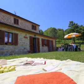 Country House Getaway in Apecchio