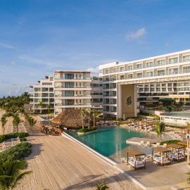 Sensira Resort & Spa Riviera Maya All Inclusive，莫雷洛斯港的飯店