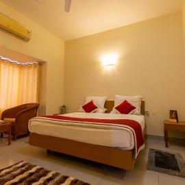 KSTDC Hotel Mayura Sangama Mekedatu, hotel di Mulhalli