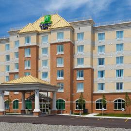 Holiday Inn Express Hotel & Suites Clarington - Bowmanville by IHG, hotel en Bowmanville
