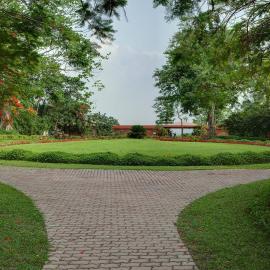Sinclairs Retreat Dooars, Chalsa، فندق في Chālsa