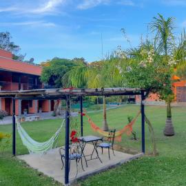 Pousada Villa Terracotta, hotel in Miguel Pereira