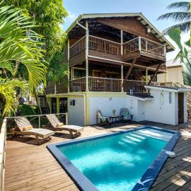 Driftwood Gardens Guesthouse, hotel a Placencia
