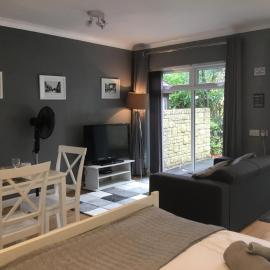 Self-contained Apartment, ξενοδοχείο σε Corsham