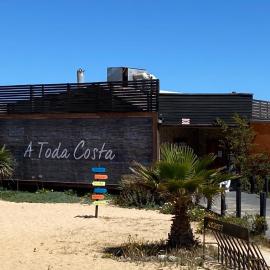 Hermoso y nuevo departamento en Algarrobo Norte โรงแรมในอัลการ์โรโบ