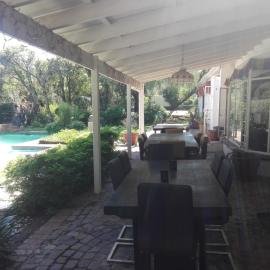 Fourways Guest Lodge, хотел в Йоханесбург