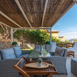 villa Camelia semi detached villa wifi stunning view, hotel in Torre delle Stelle