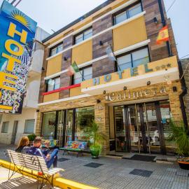 Hotel Calimera, hotel a Santa Teresita