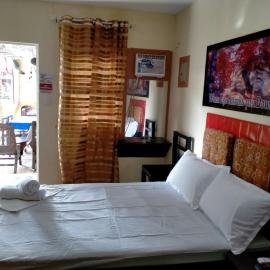 Casa FAM, hotel u gradu Laoag