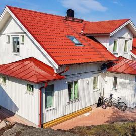 10 person holiday home in KLÖVEDAL, хотел в Klövedal