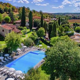 Farmhouse Umbria-Tuscany with Pool