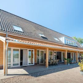Ride by the Sea Guesthouse, hotel i Koudekerke