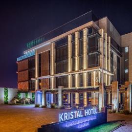 Hotel Kristal Focsani, hotell i Focşani