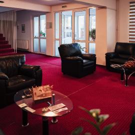 HOTEL K2 CITY, hotel di Caracal