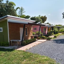 Baan Hin Sai Suay, Hotel in Nong Sarai