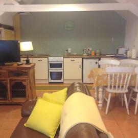 Cottage Sleeps 2- Parking Wood Fire Garden Pets, hotel v destinácii Lizard