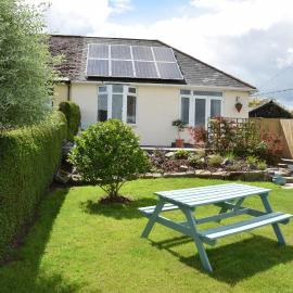 2-Bed Cottage - Sleeps4 - Garden - Bbq