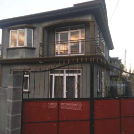 Charming House in Curepipe + Garden, hotell sihtkohas Curepipe