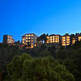 Fortune Select Forest Hill, Kasauli - Member ITC Hotels' Group، فندق في كاساولى