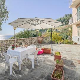 Casa Del Bracco، فندق في Bracco
