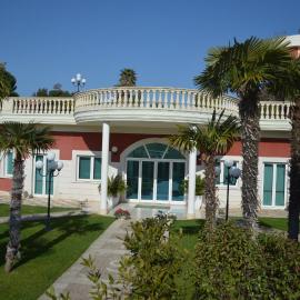 Unico Serrone Palace, hotell sihtkohas Corato