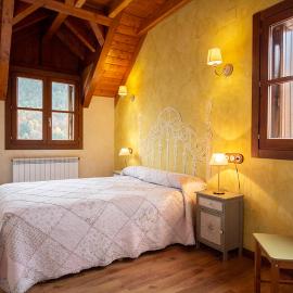 Apartamentos Onki Xin, hotel i Isaba