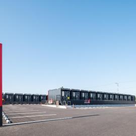 HOTEL R9 The Yard Ami, хотел в Ami