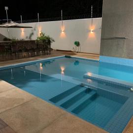 Casa moderna no centro próxima a atrações turísticas