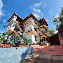Daisey Dee Homestay, hôtel à Madikeri