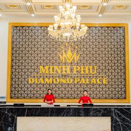 Khách sạn Minh Phú Diamond Palace โรงแรมในDiễn Châu